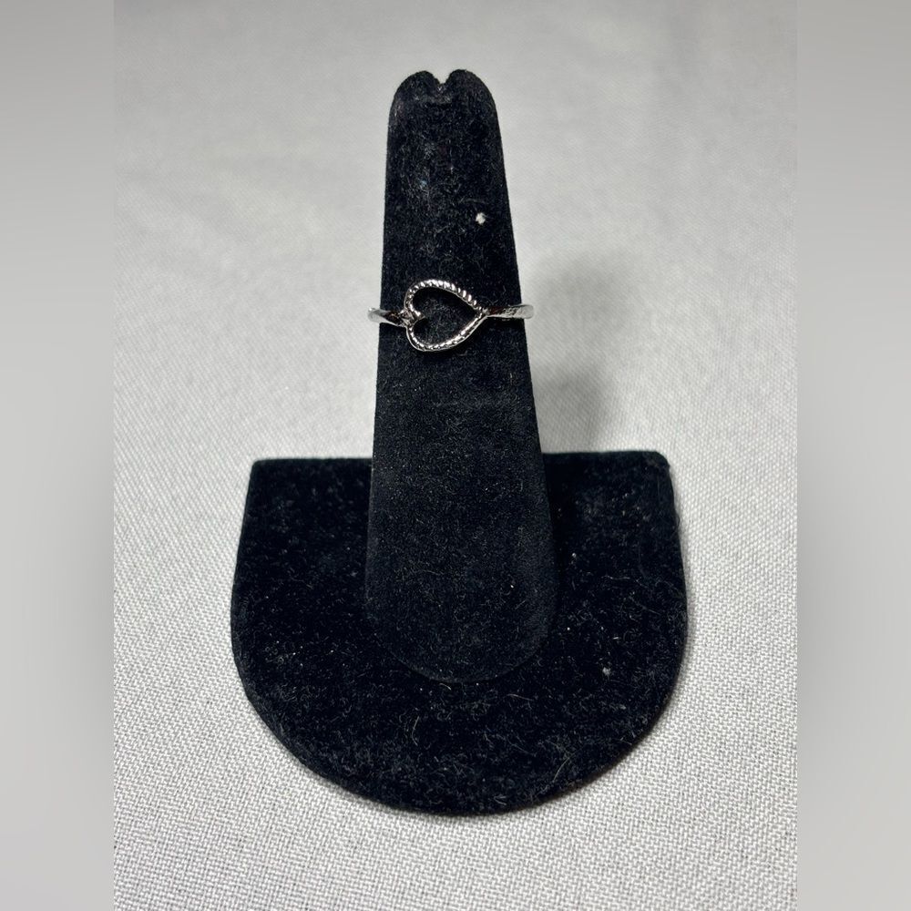 New! Open Heart Silver Tone Ring Size 6 Costume Jewelry Hypoallergenic